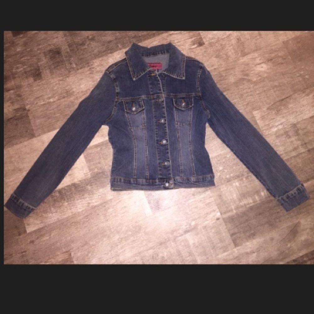 Jean Jacket Size Small